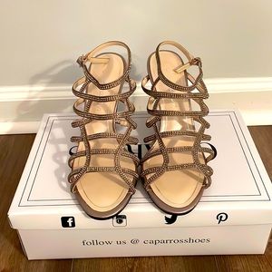 Caparros women’s size 8 heels. Color is mushroom metallic.